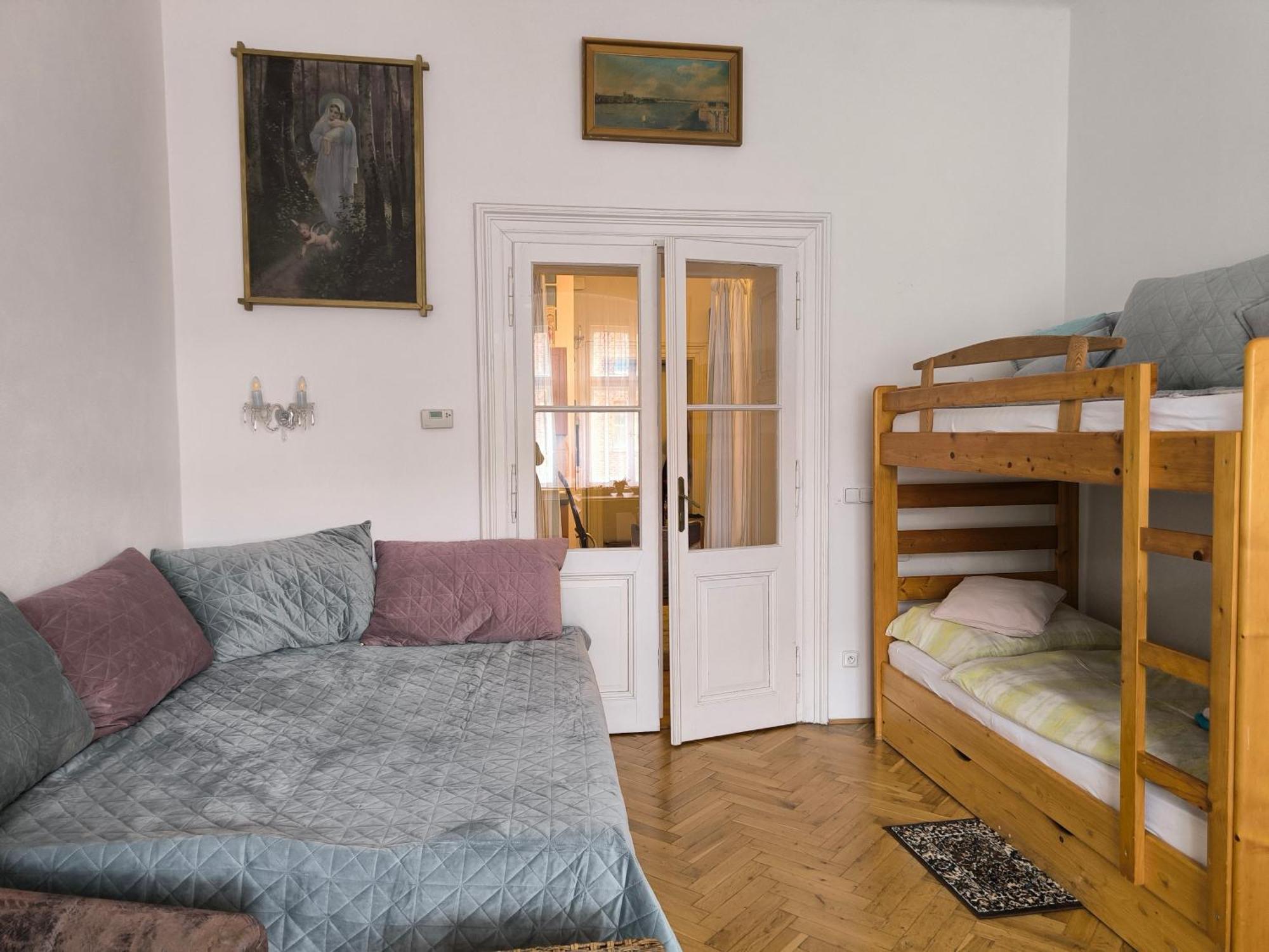 Valentinka Minutes Away From Charles Bridge Apartment Prague Exterior photo